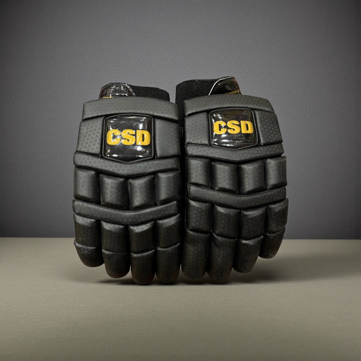 BATTING GLOVES HARD BALL